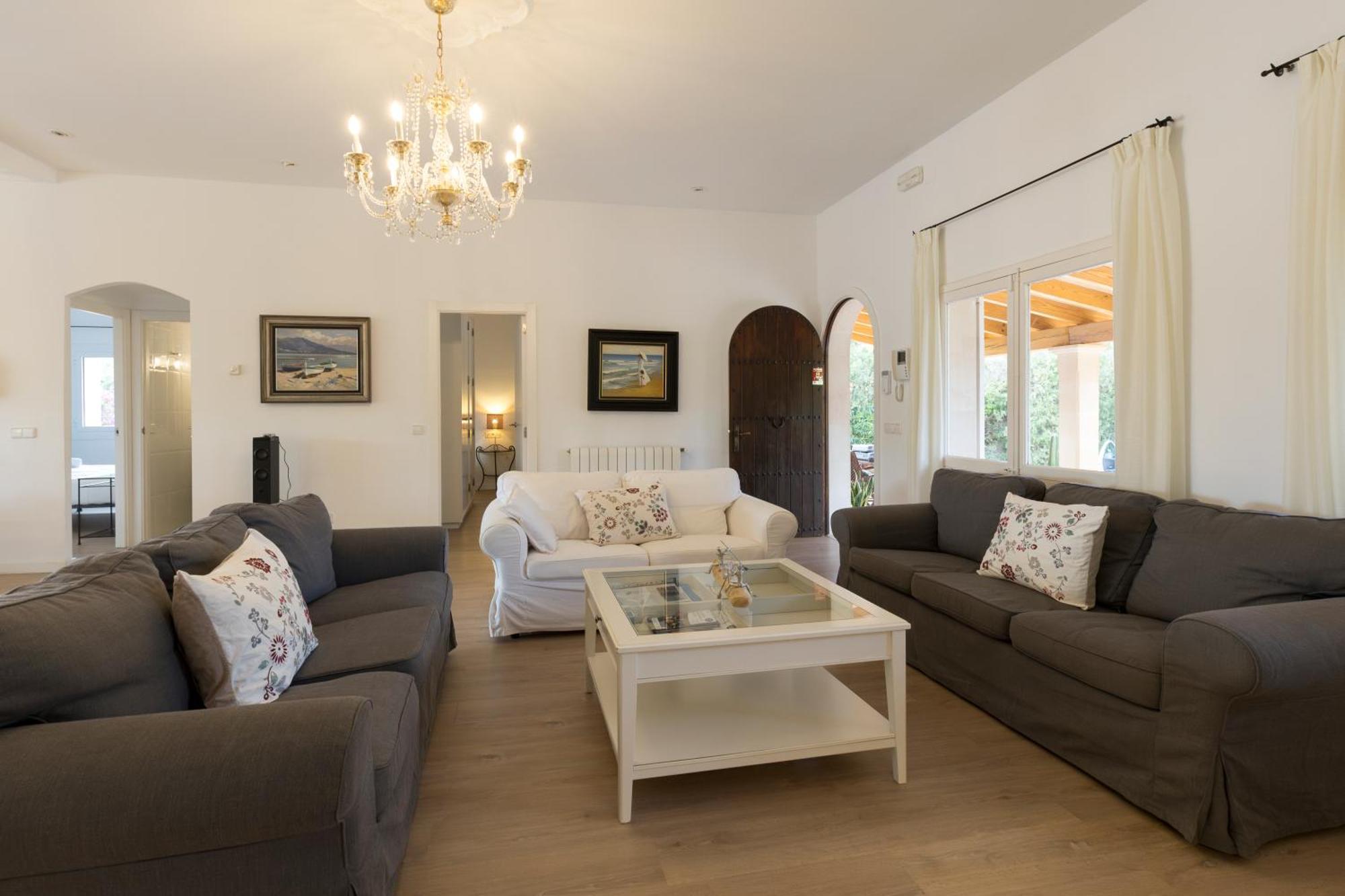 Mestral Villa *
