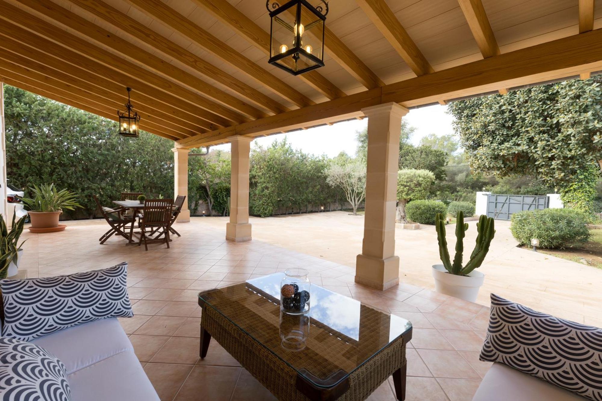 Villa Mestral *